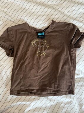 Brown Graphic Tee with Yellow Heart Motif